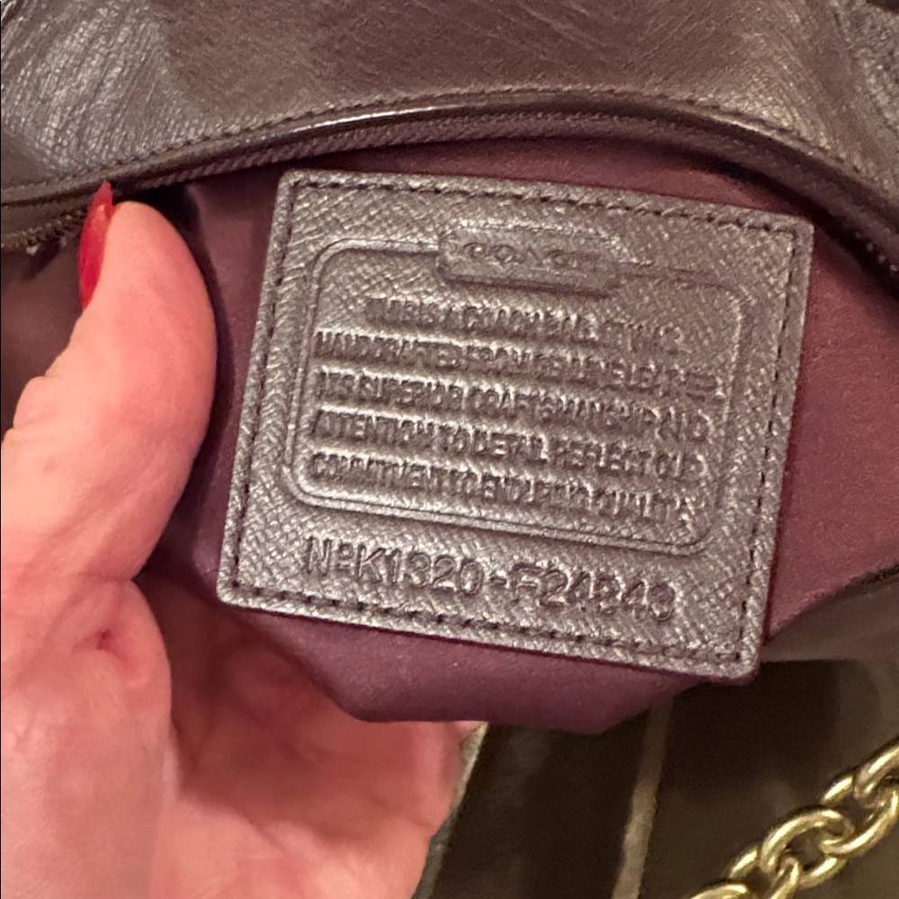 Coach Campbell Turnlock Leather Camera bag - Picture 11 of 13